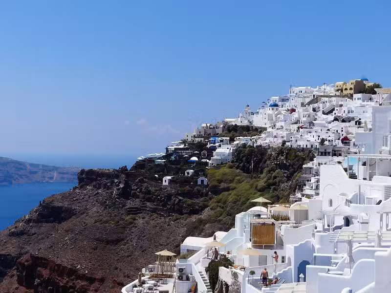 Firostefani — la couronne de Fira