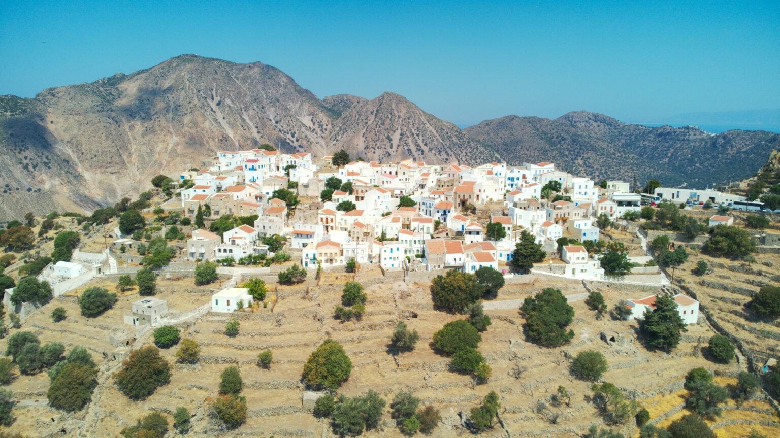Le village de Nikia à Nisyros