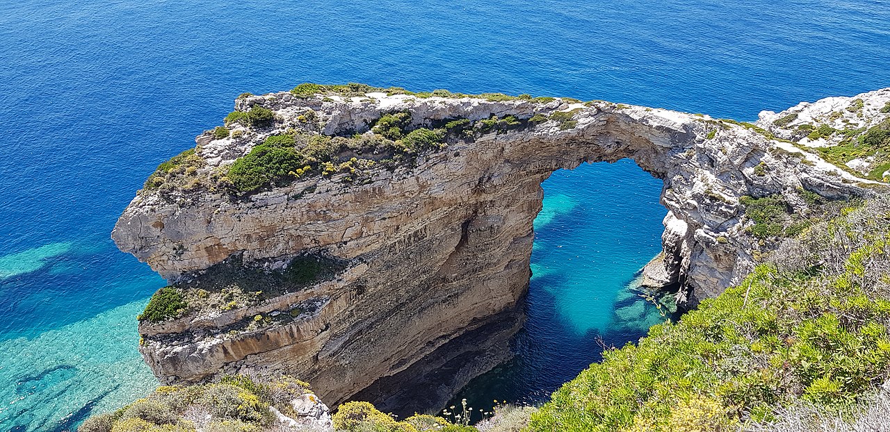 Tripitos Arch à Paxos