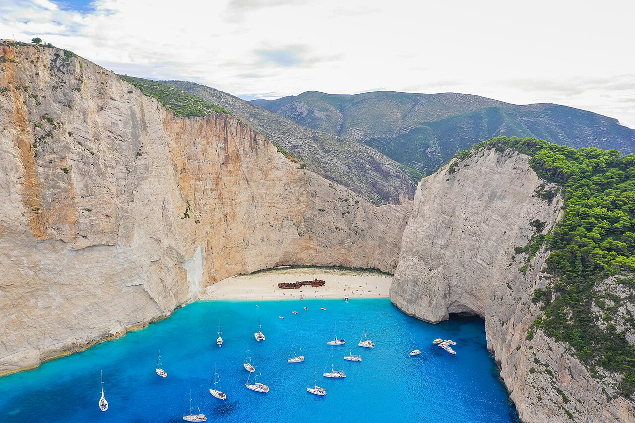 Zante : Croisière à l&rsquo;épave, aux grottes et arrêts baignade