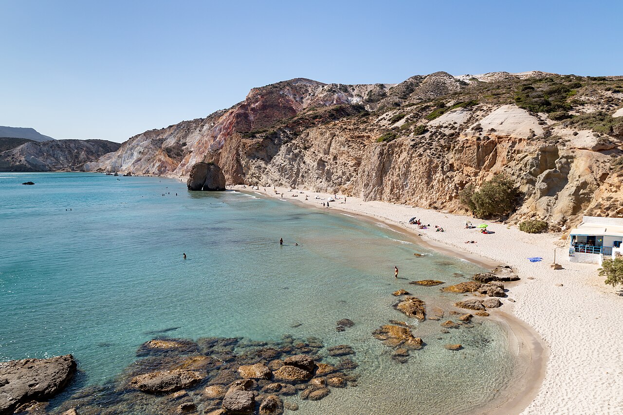 Milos : Sortie en kayak vers Tsigrado et Gerakas