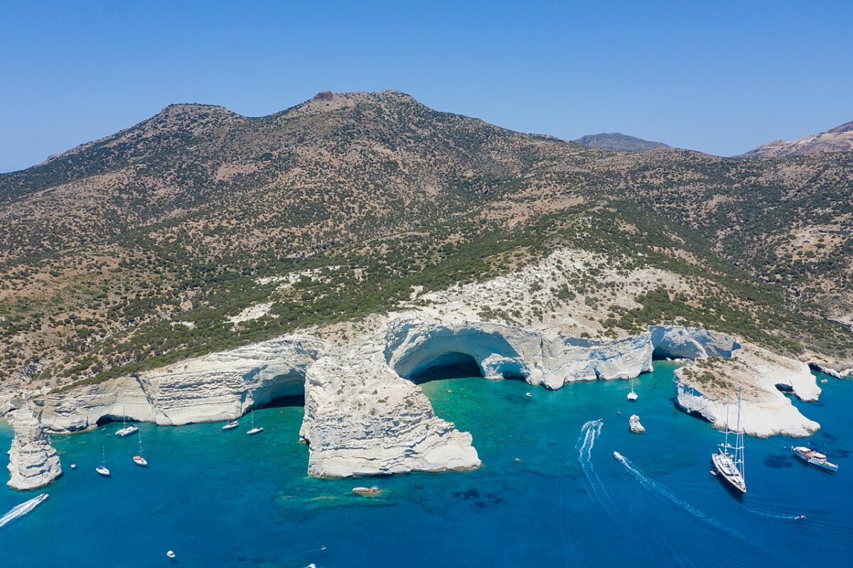Kleftiko falaises et grottes Milos