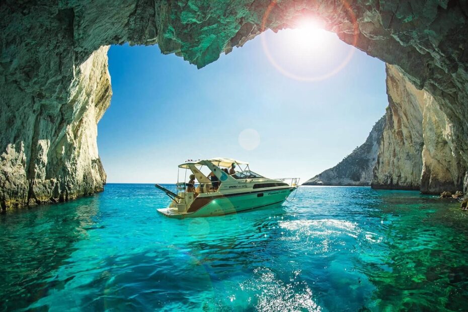 grottes bleues de grece