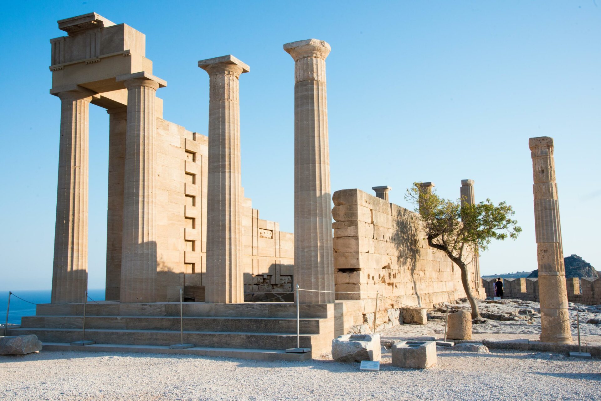 Temple d'Athéna Lindia avec ses colonnes doriques