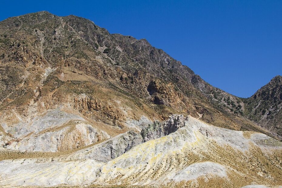 visiter nisyros cratere
